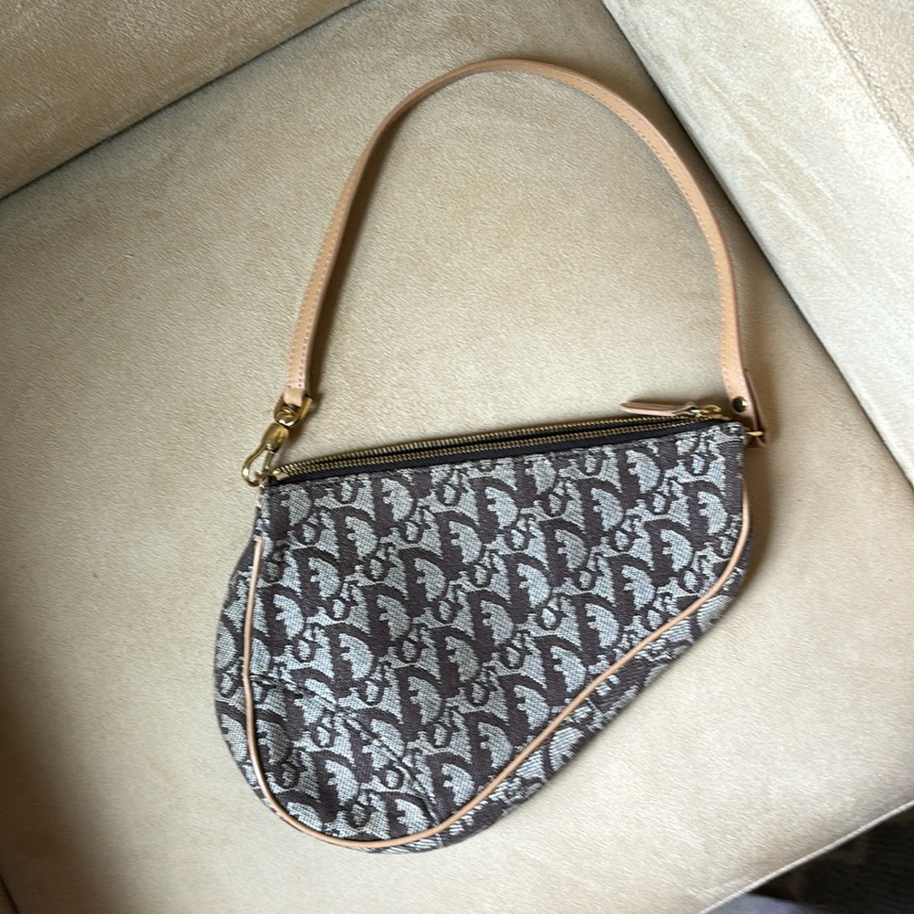 Vintage dior saddle bag. Excellent condition. Selling for $1200 on most sites